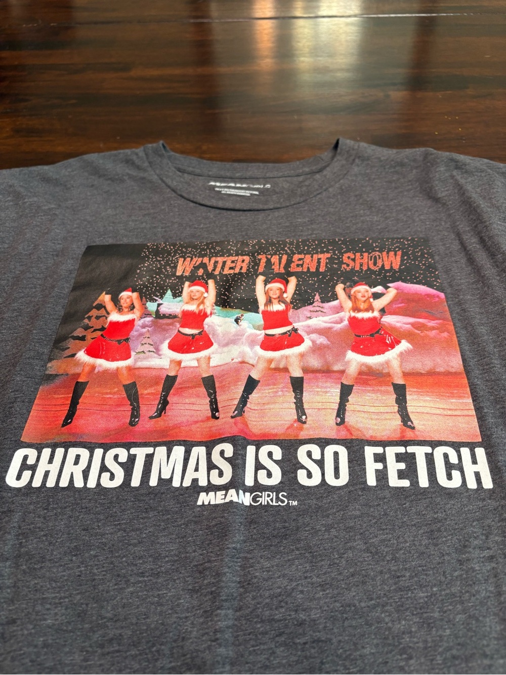 Mean Girls Christmas is so Fetch Talent Show Graphic Tee, size XL